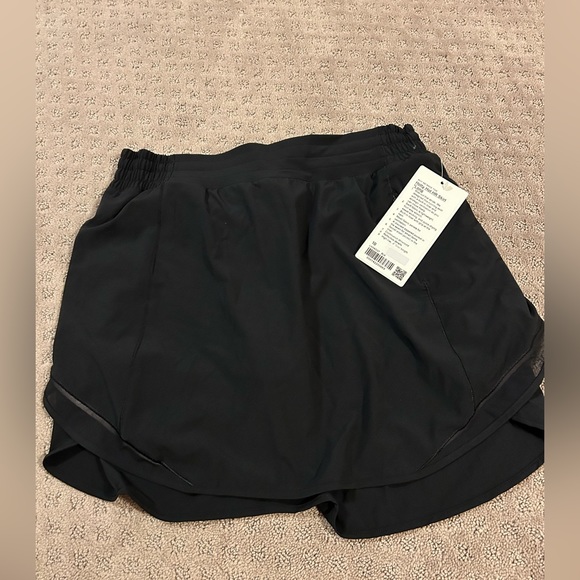 lululemon athletica Pants - Lululemon Hotty Hot HR skort Long - size 10 NWT Black